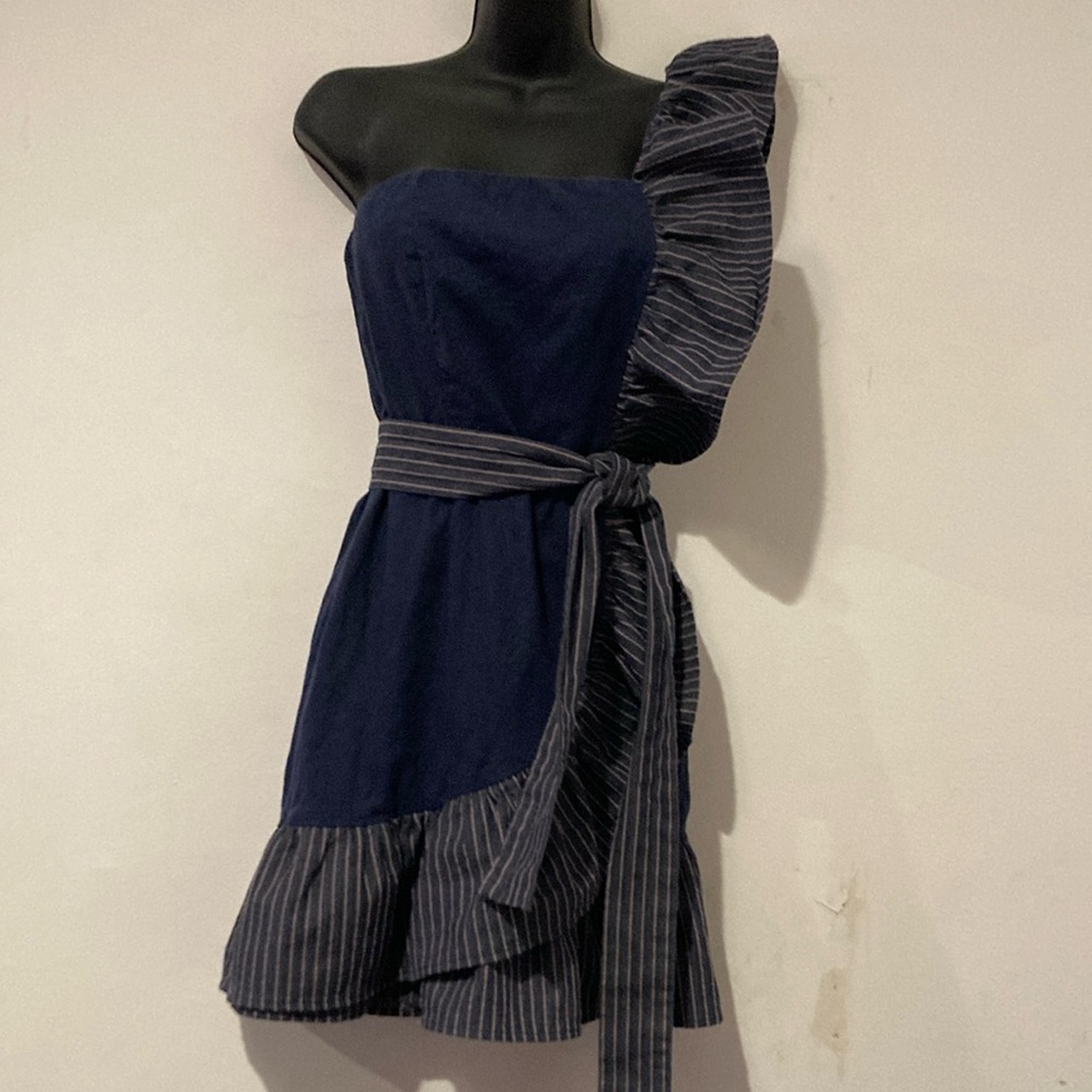 80’s Jean One Side ruffle, One Shoulder Layered Ruffle jean dress. Fashion fun